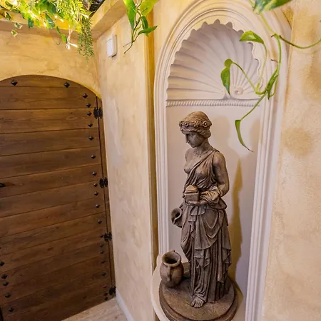 Charming Private Underground Retreat Self Check-in B * Rom